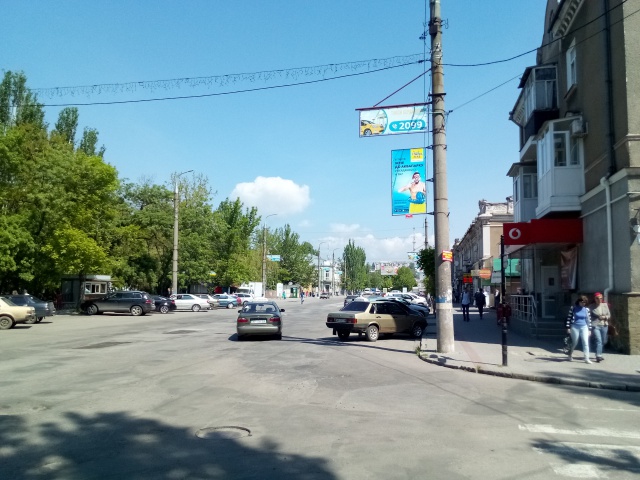 Холдер 0.95x1.95,  Праці пр. / Земська вул. (парк Шмідта, Водофон)
